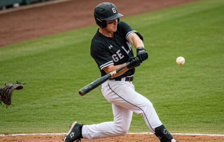 Tips for Hitting a Breaking Ball